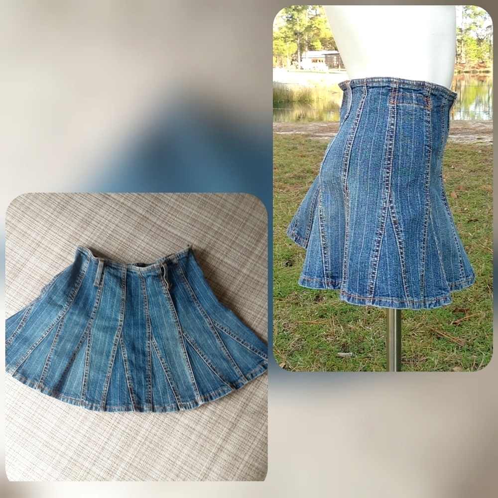 Vintage Denim Pleated & Flared Mini Skirt